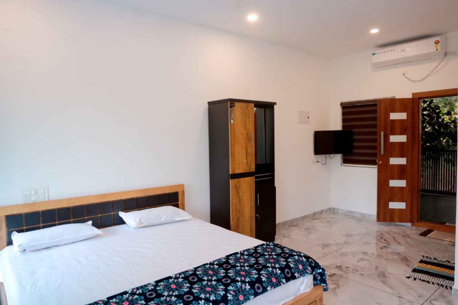 Clean comfortable room